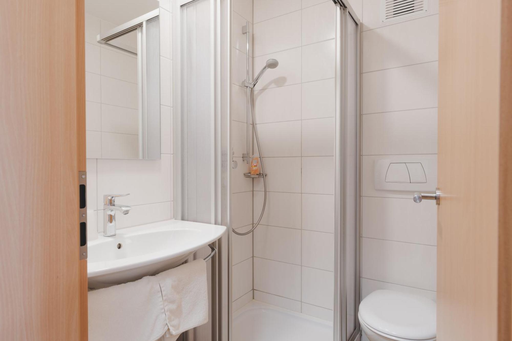 Hotel Gasthof Roessle Westerheim Dış mekan fotoğraf